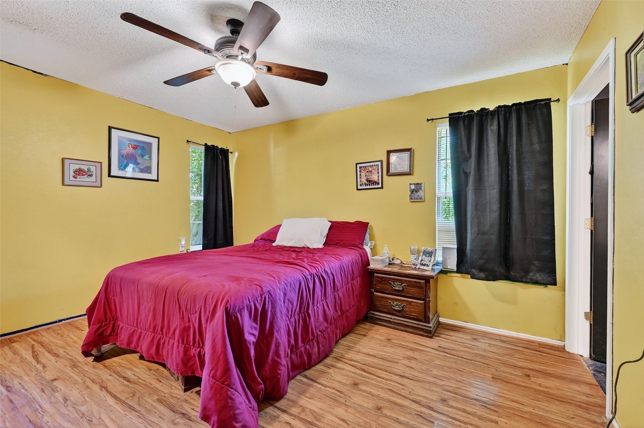 602 1/2 W Grand Street Whitewright TX 75491