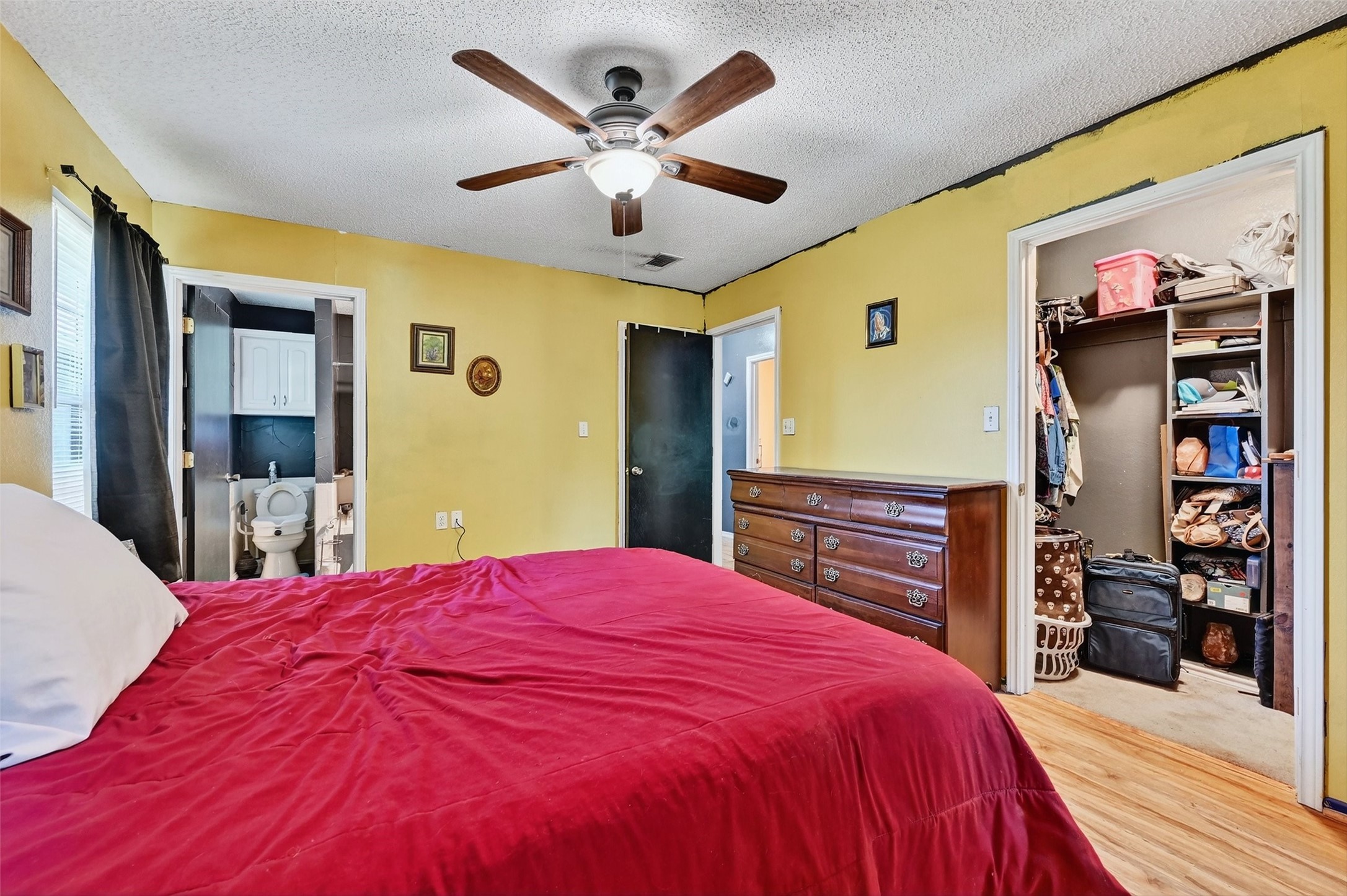 602 1/2 W Grand Street Whitewright TX 75491