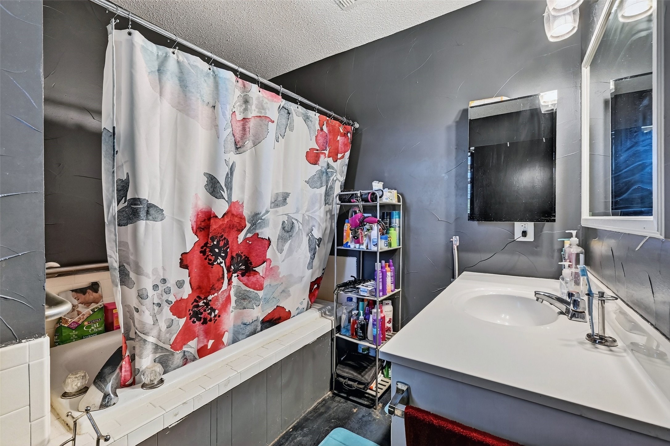 602 1/2 W Grand Street Whitewright TX 75491