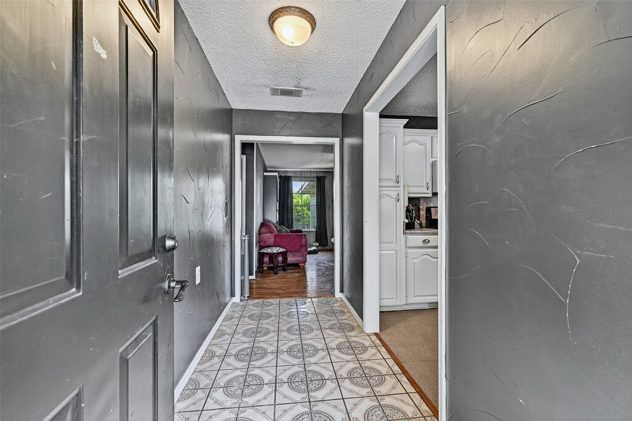 602 1/2 W Grand Street Whitewright TX 75491