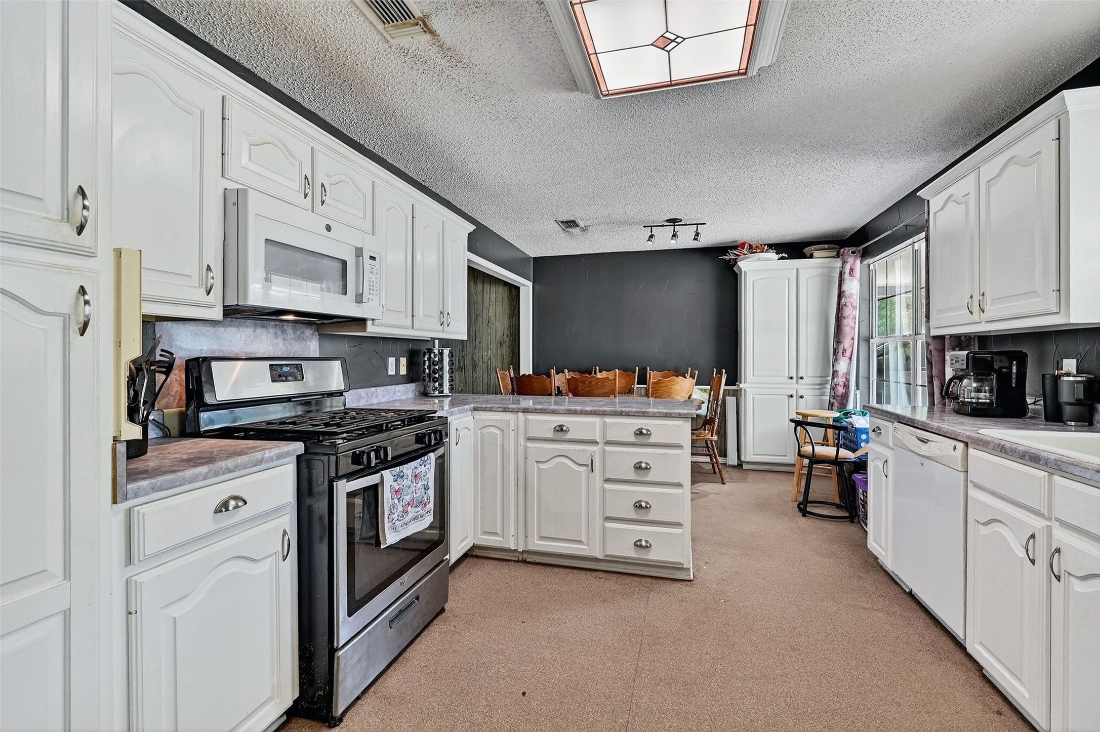 602 1/2 W Grand Street Whitewright TX 75491