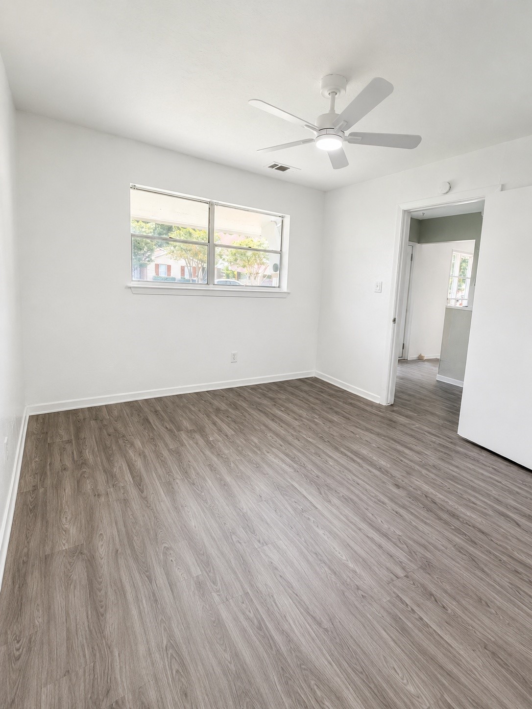 3543 Ridgebriar Drive Dallas TX 75234