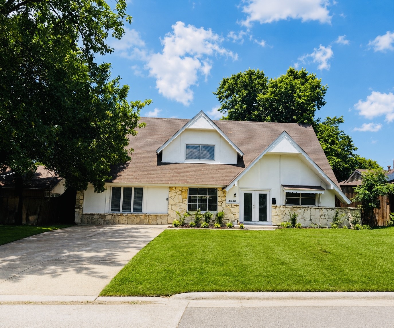 3543 Ridgebriar Drive Dallas TX 75234