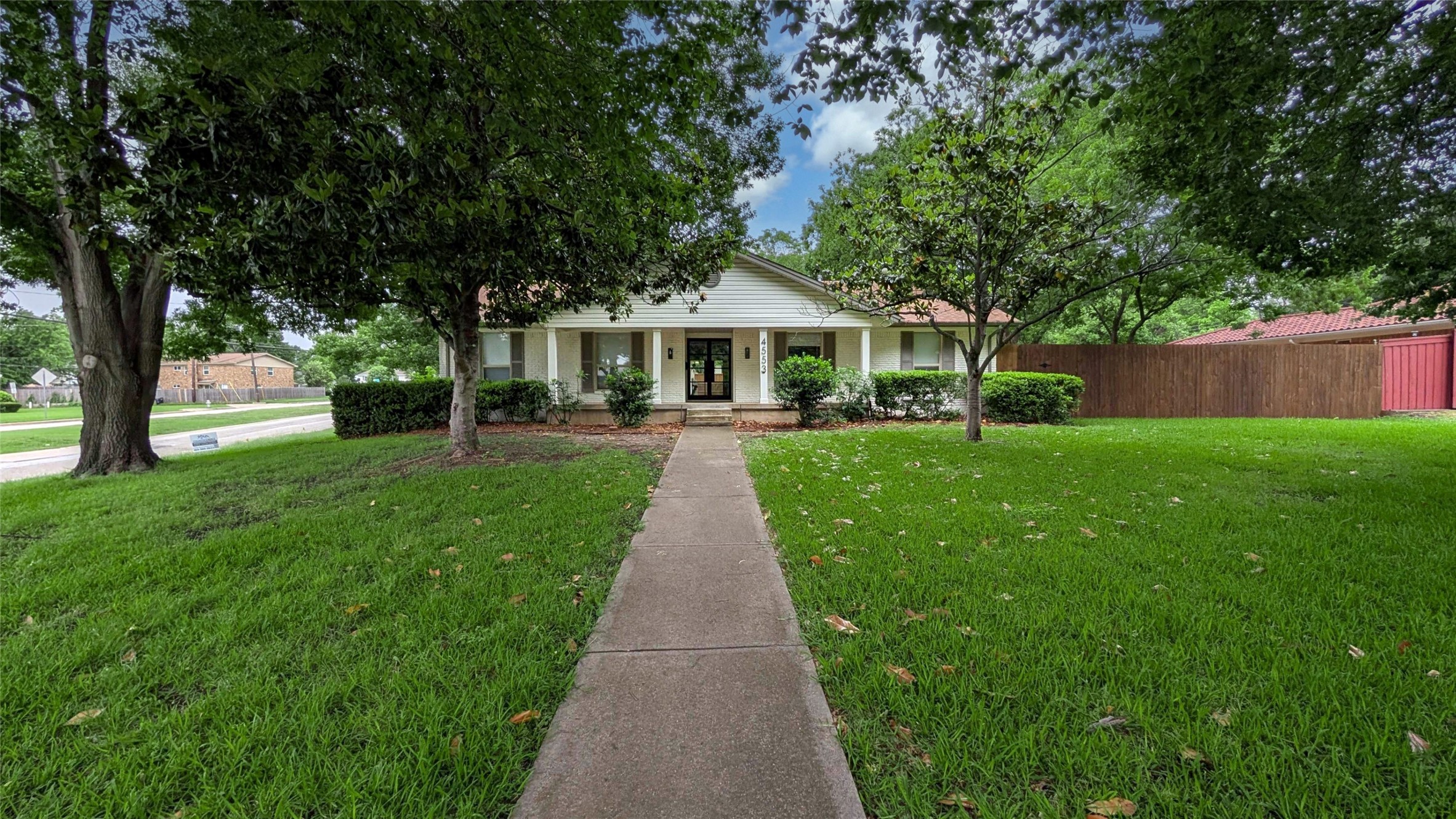 4553 Ivy Drive Mesquite TX 75150