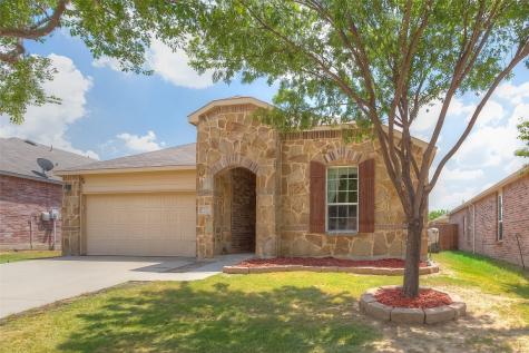 7536 Berrenda Drive Fort Worth TX 76131
