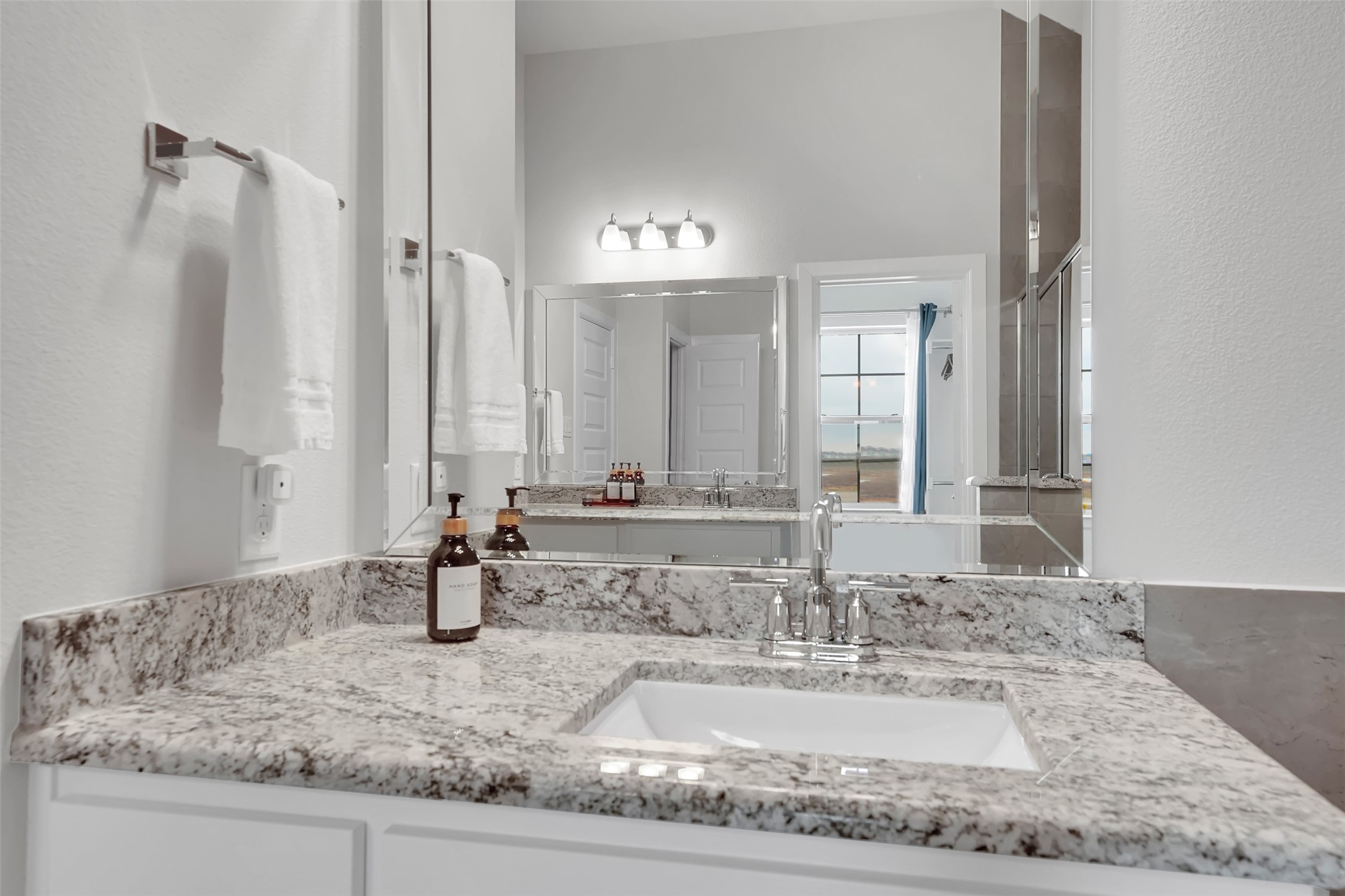 1121 Marc Place Rowlett TX 75088