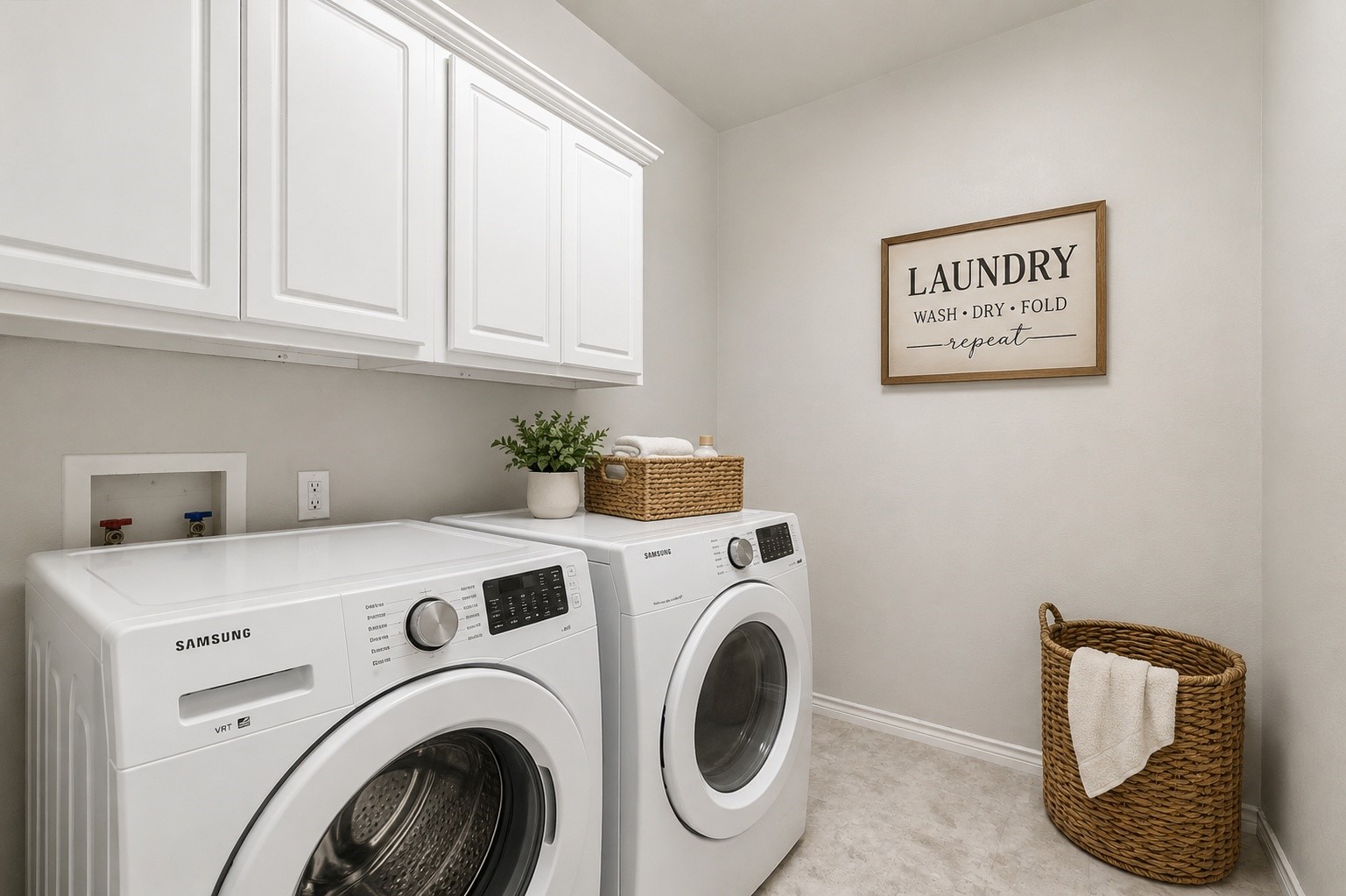 207 Moonlight Drive Euless TX 76039