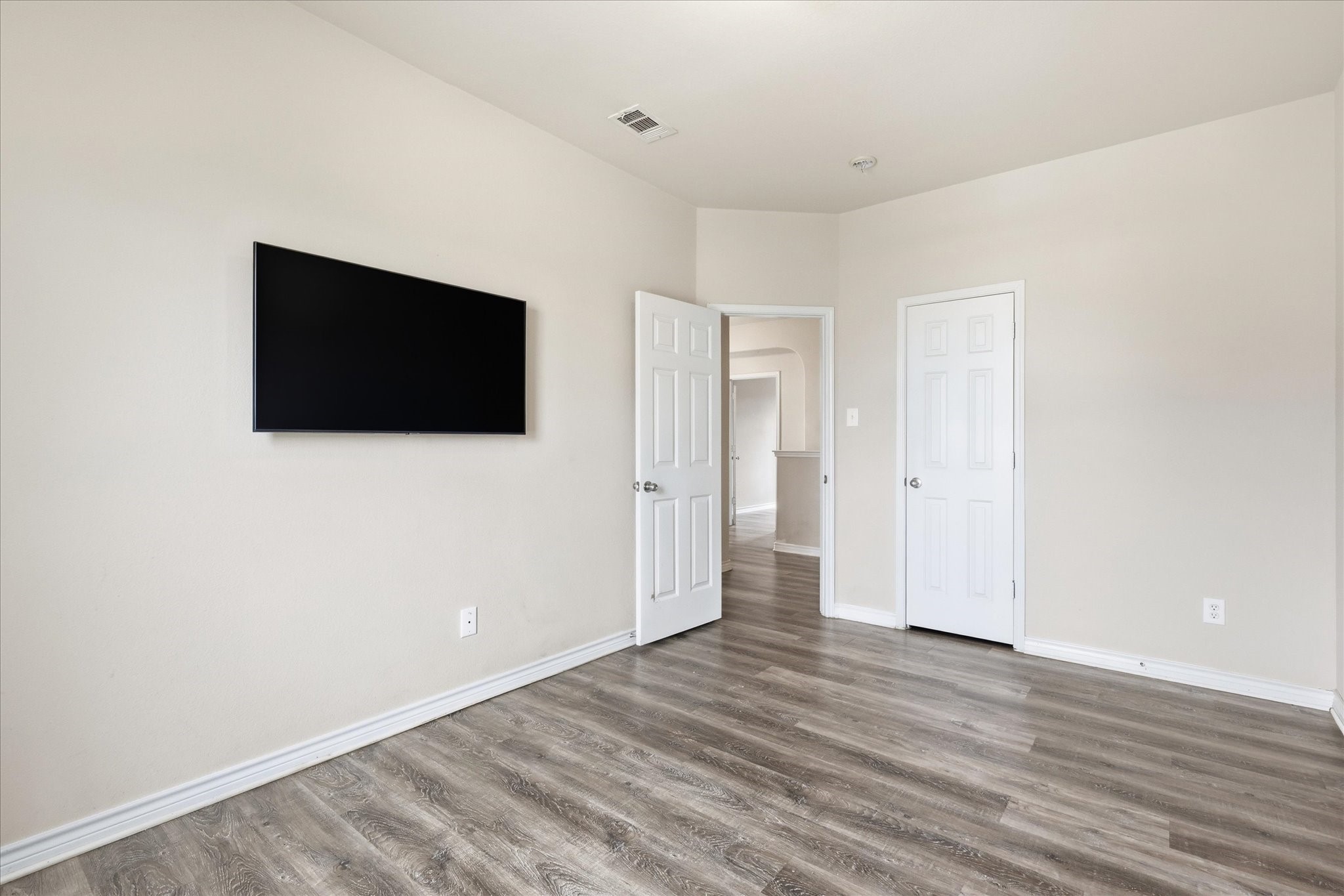 207 Moonlight Drive Euless TX 76039