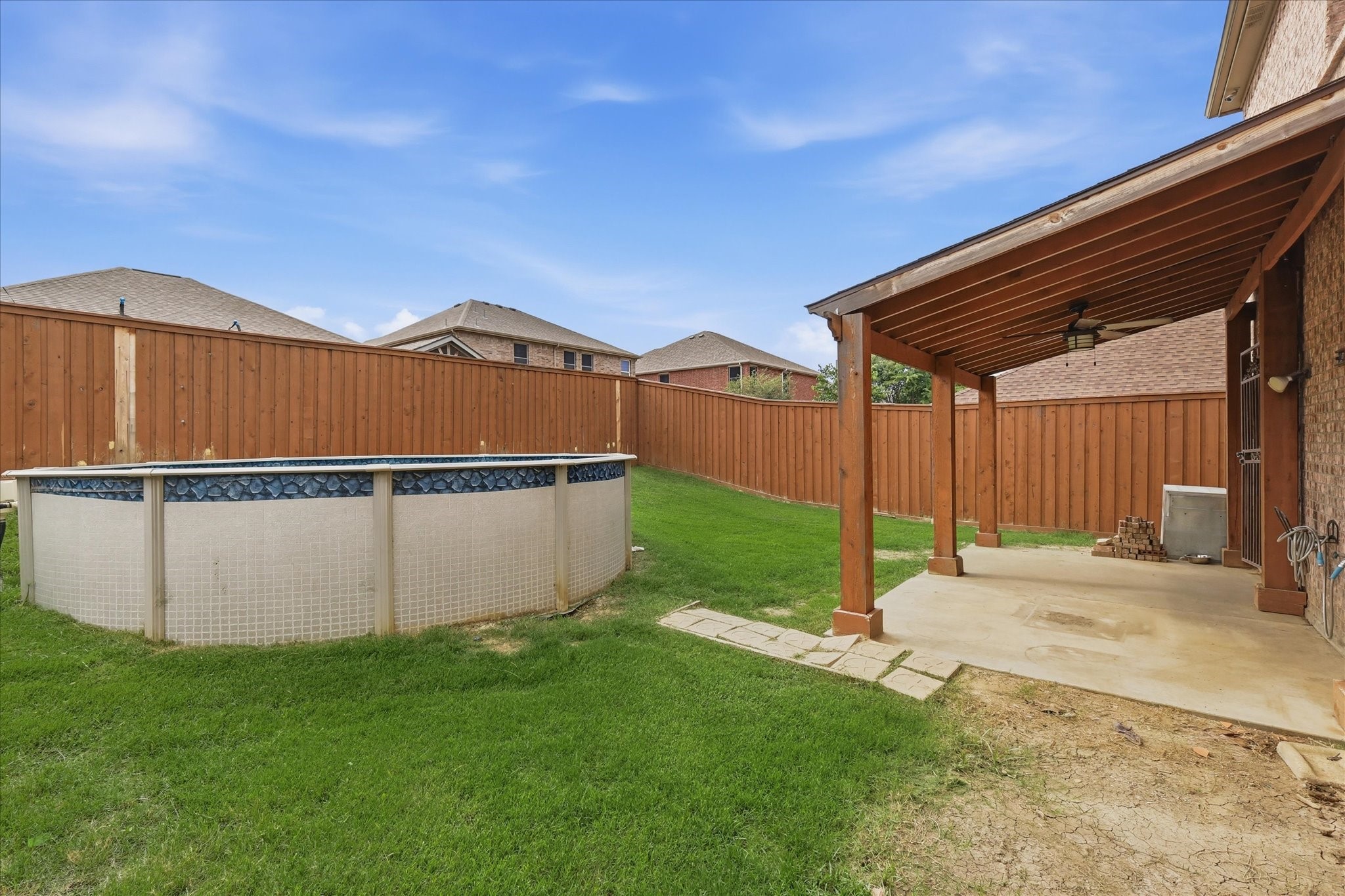 207 Moonlight Drive Euless TX 76039