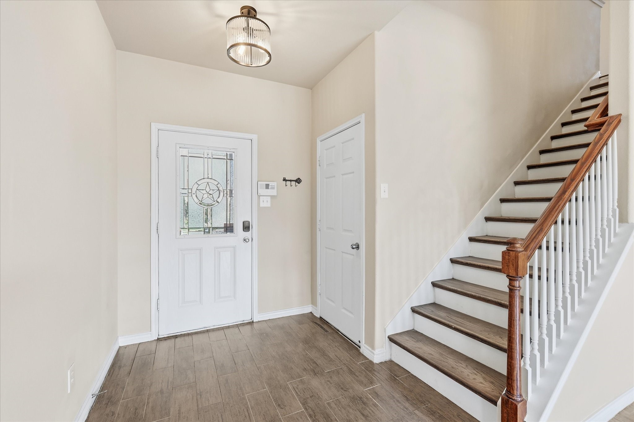 207 Moonlight Drive Euless TX 76039