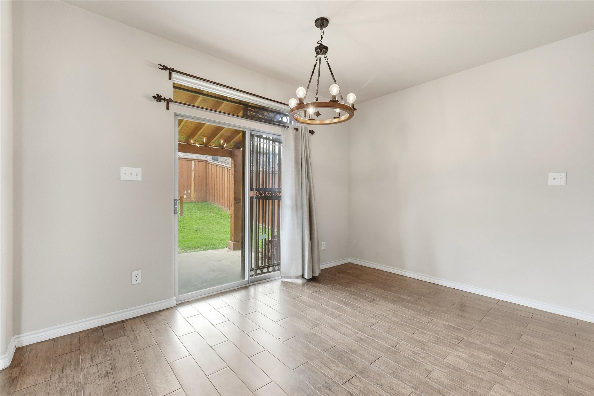 207 Moonlight Drive Euless TX 76039