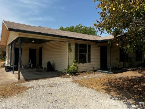 605 Mary Lynn Drive Glen Rose TX 76043