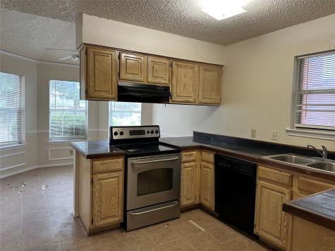 7629 Misty Ridge Drive N Fort Worth TX 76137