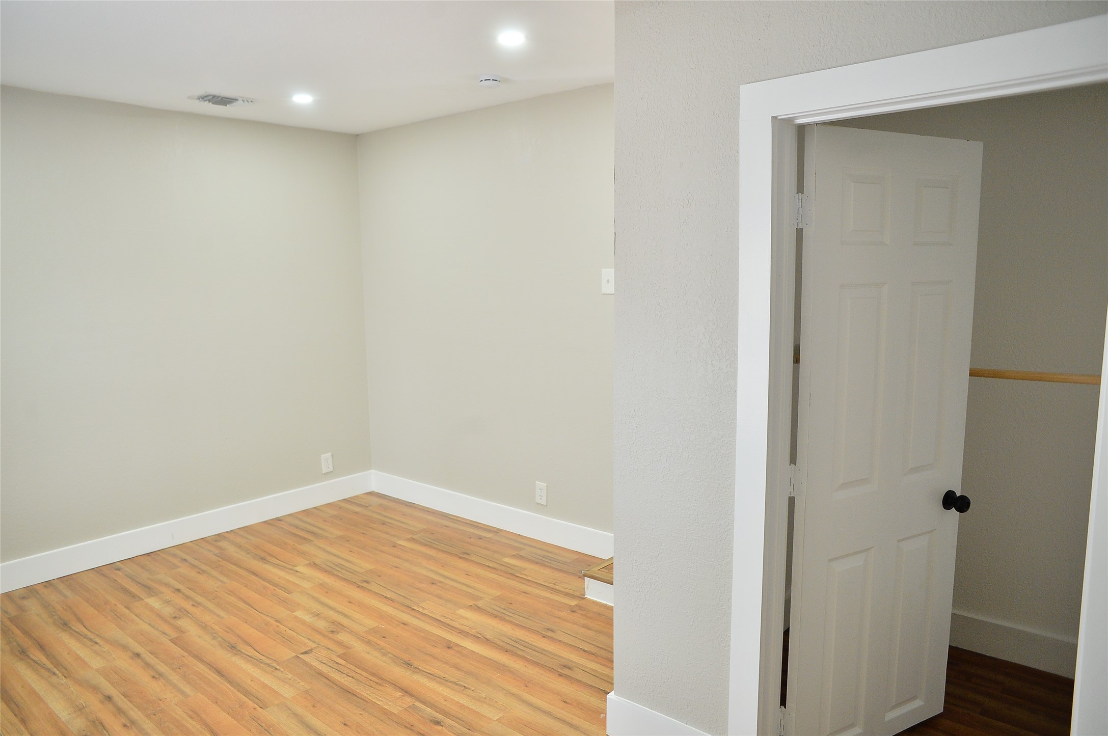 2010 Wesley Drive Arlington TX 76012