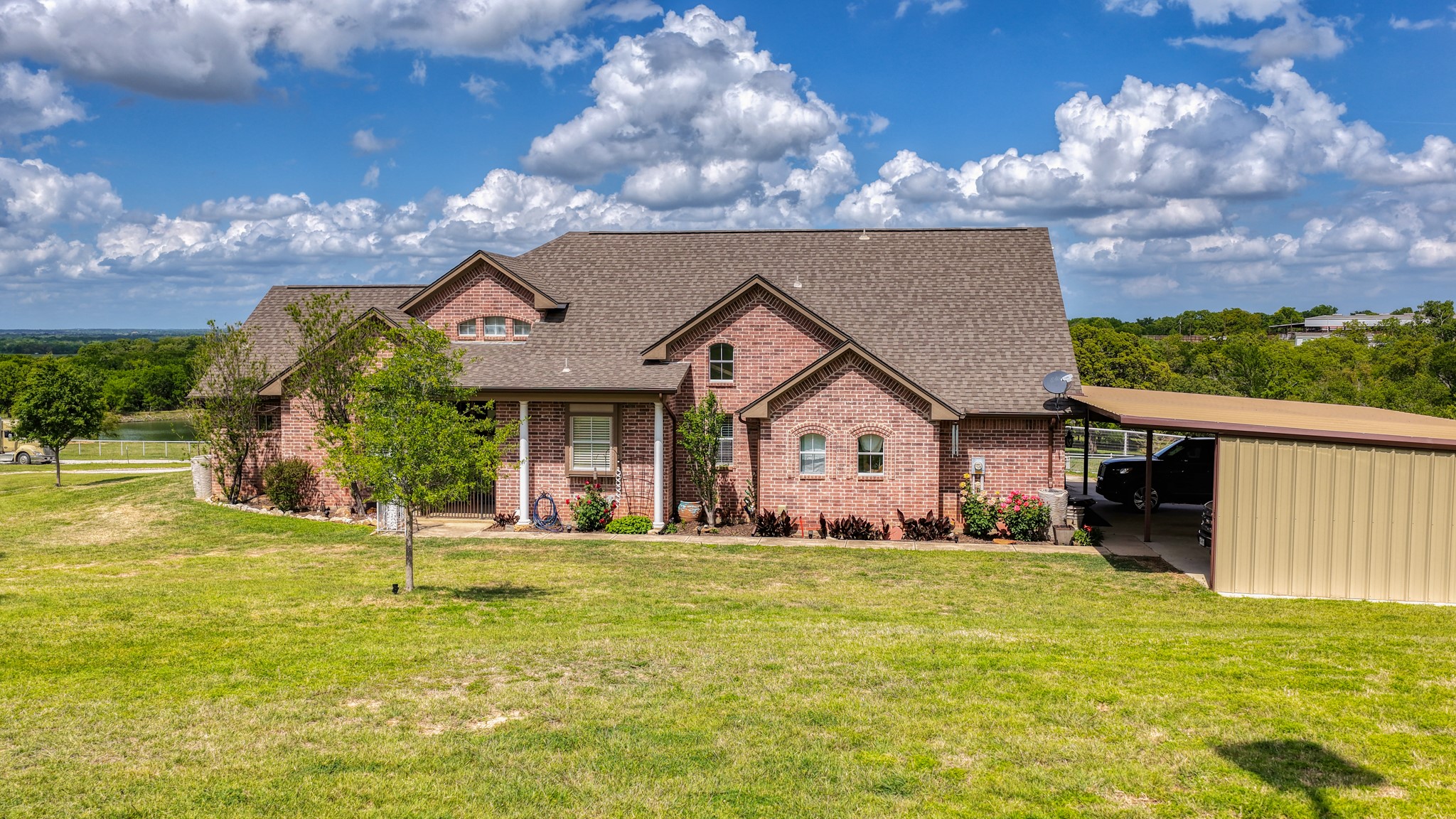 303 Private Road 3365 Boyd TX 76023