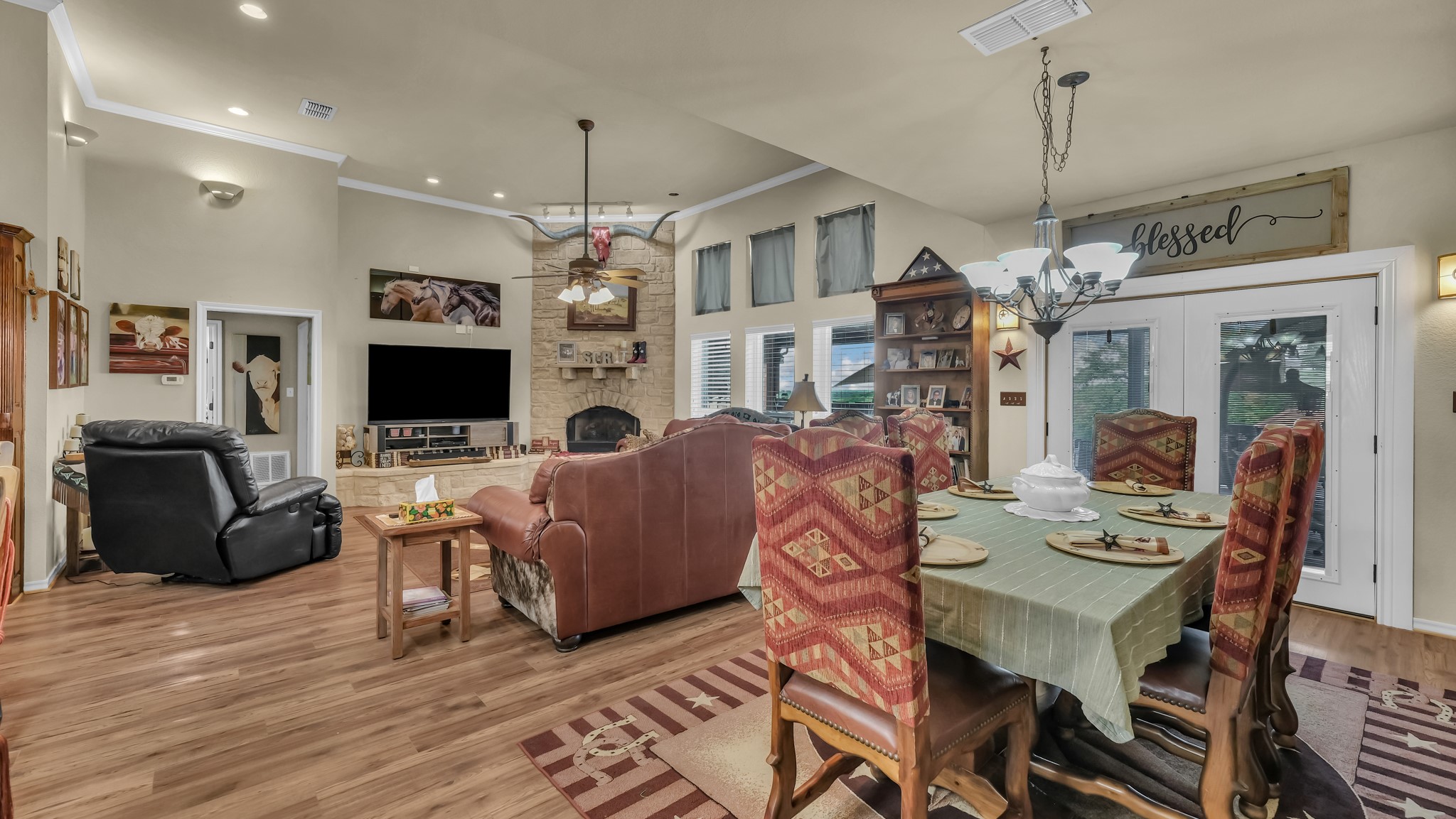 303 Private Road 3365 Boyd TX 76023