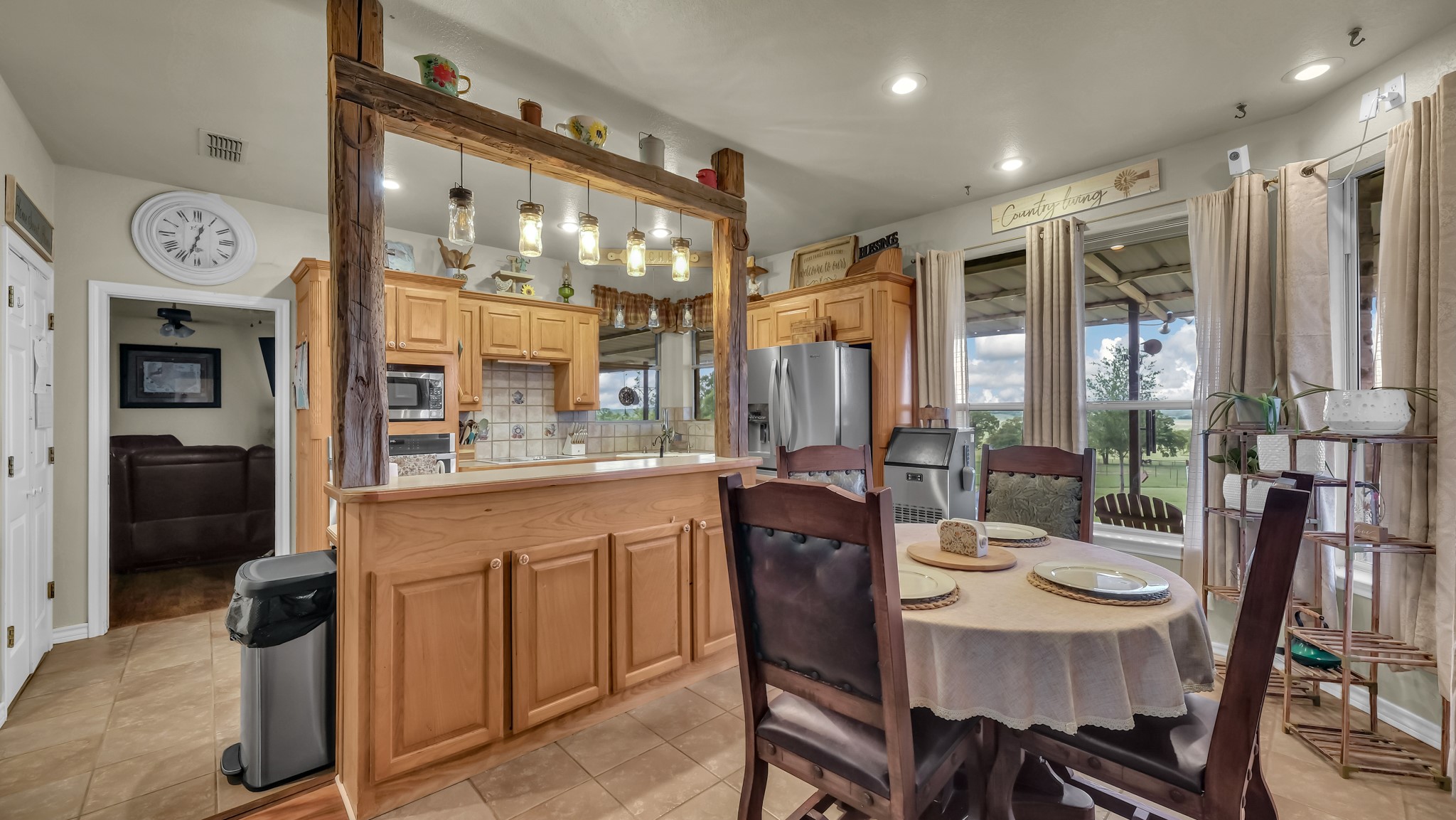 303 Private Road 3365 Boyd TX 76023