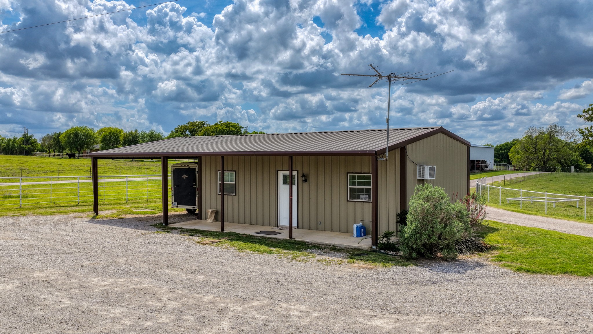 303 Private Road 3365 Boyd TX 76023