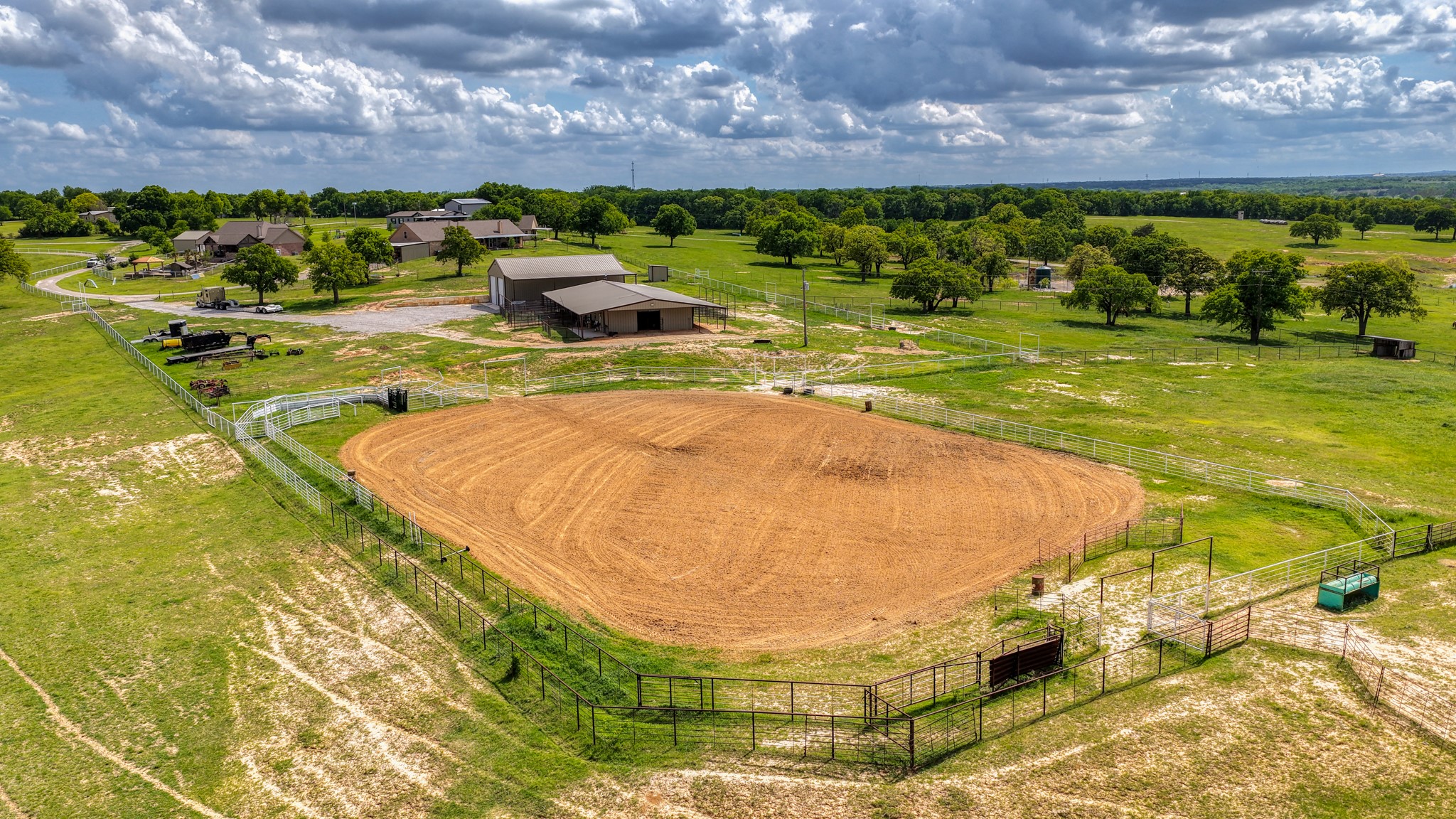 303 Private Road 3365 Boyd TX 76023