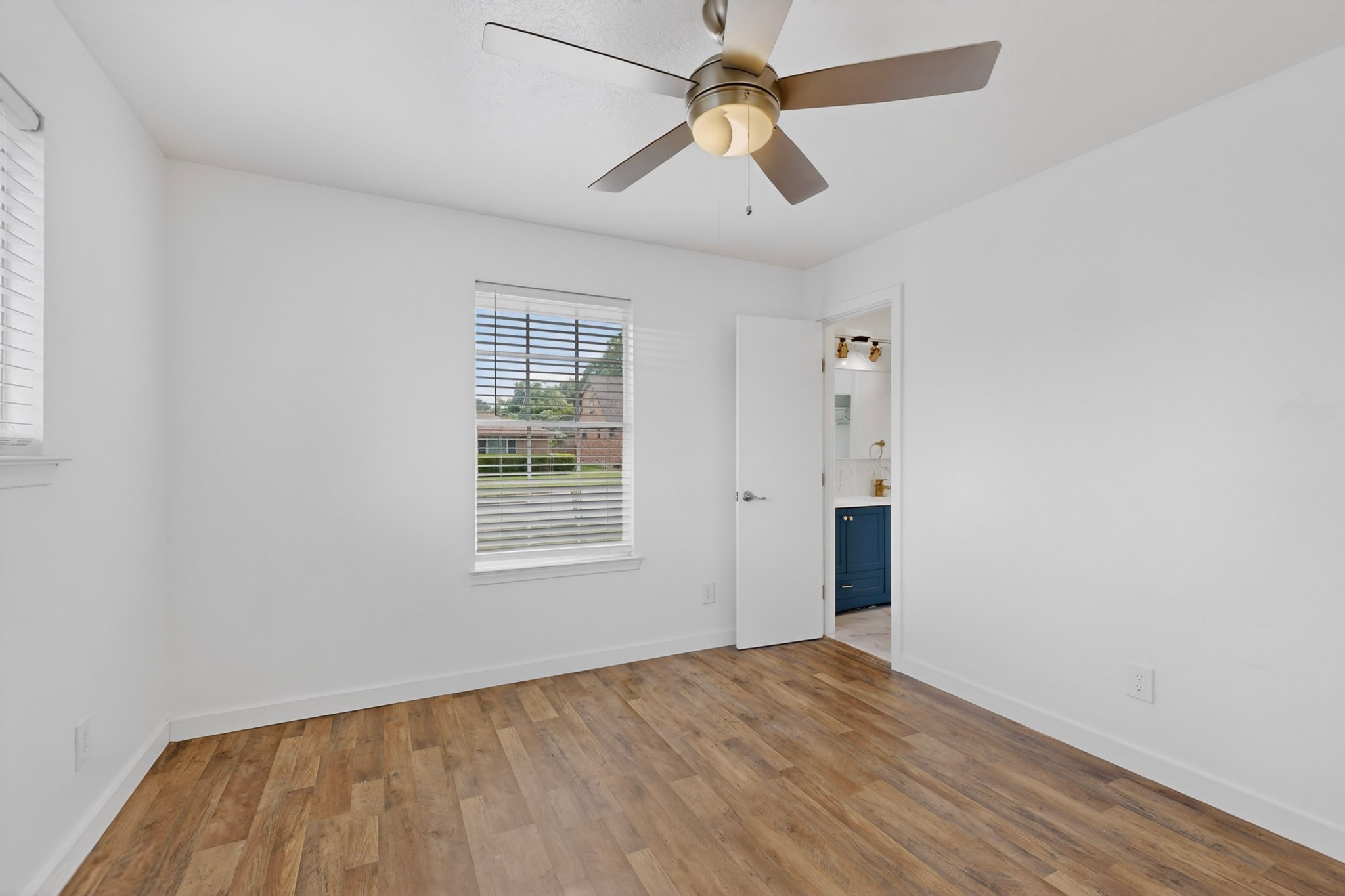 1545 Drury Drive Dallas TX 75232