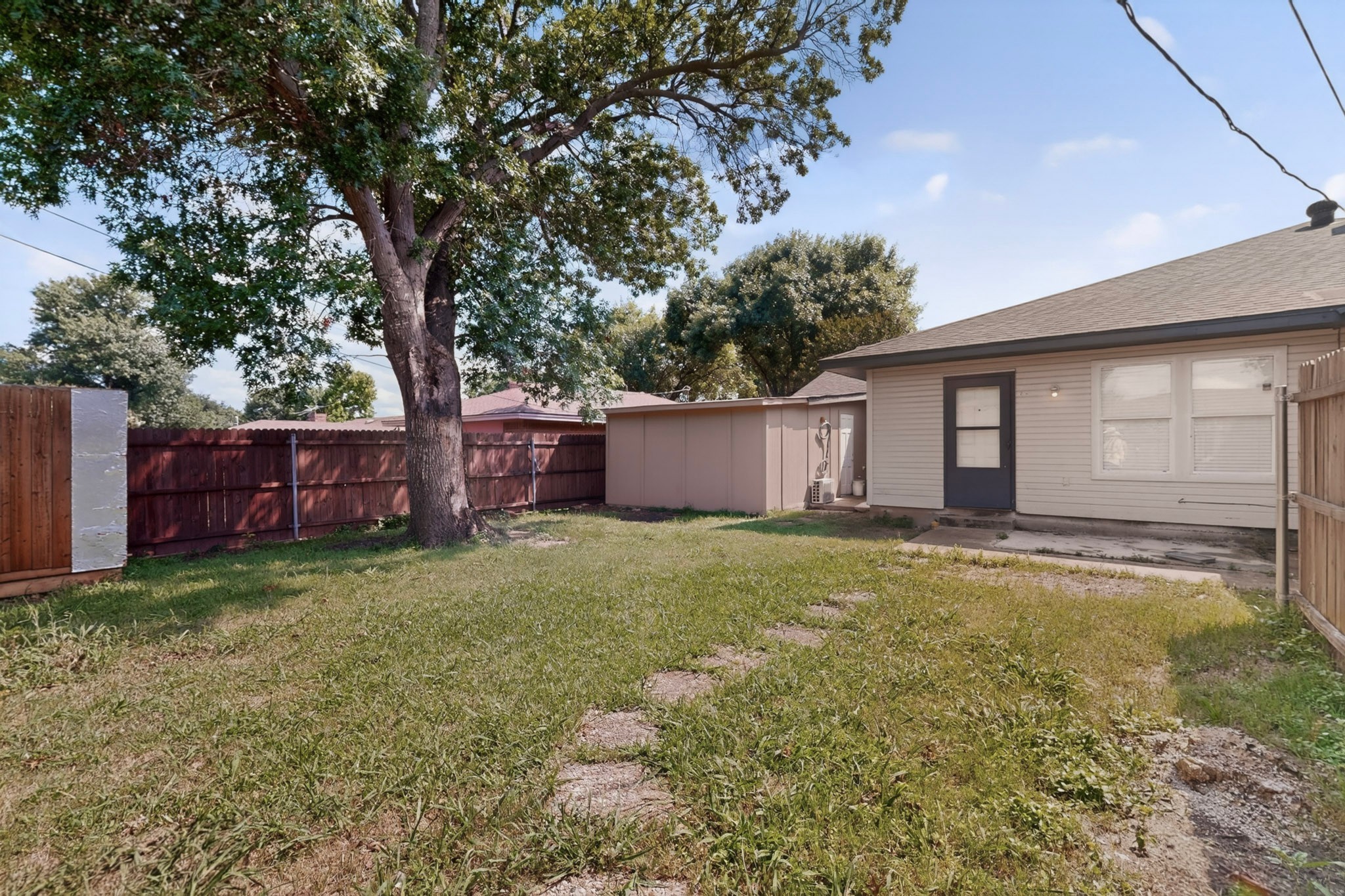 1545 Drury Drive Dallas TX 75232