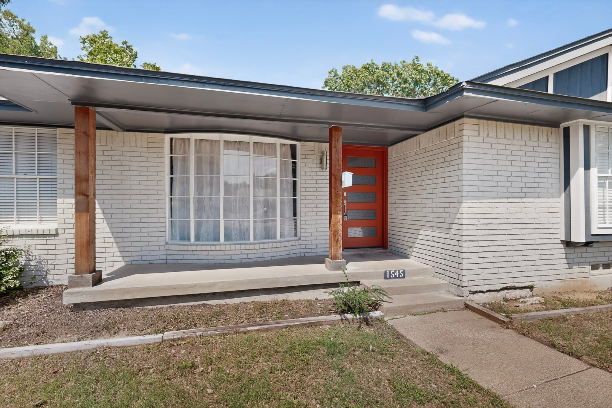 1545 Drury Drive Dallas TX 75232