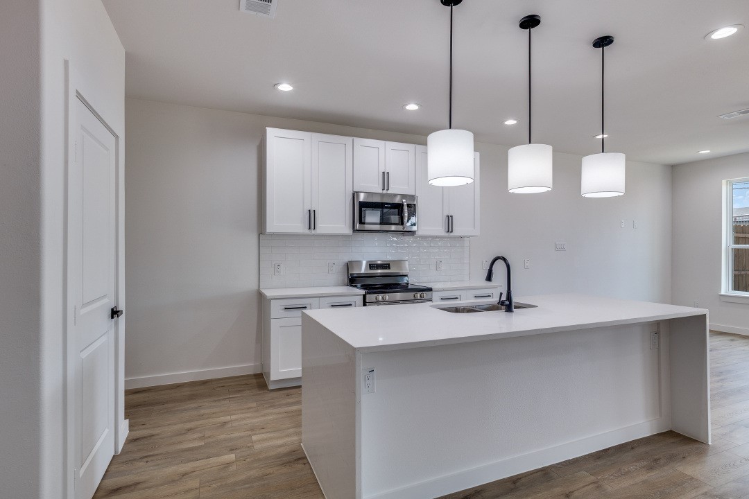 2427 Merlin Street Dallas TX 75215