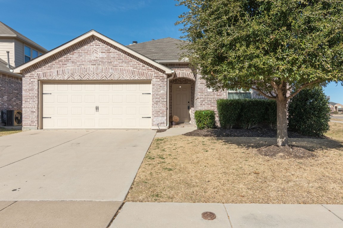9361 Comanche Ridge Drive Fort Worth TX 76131