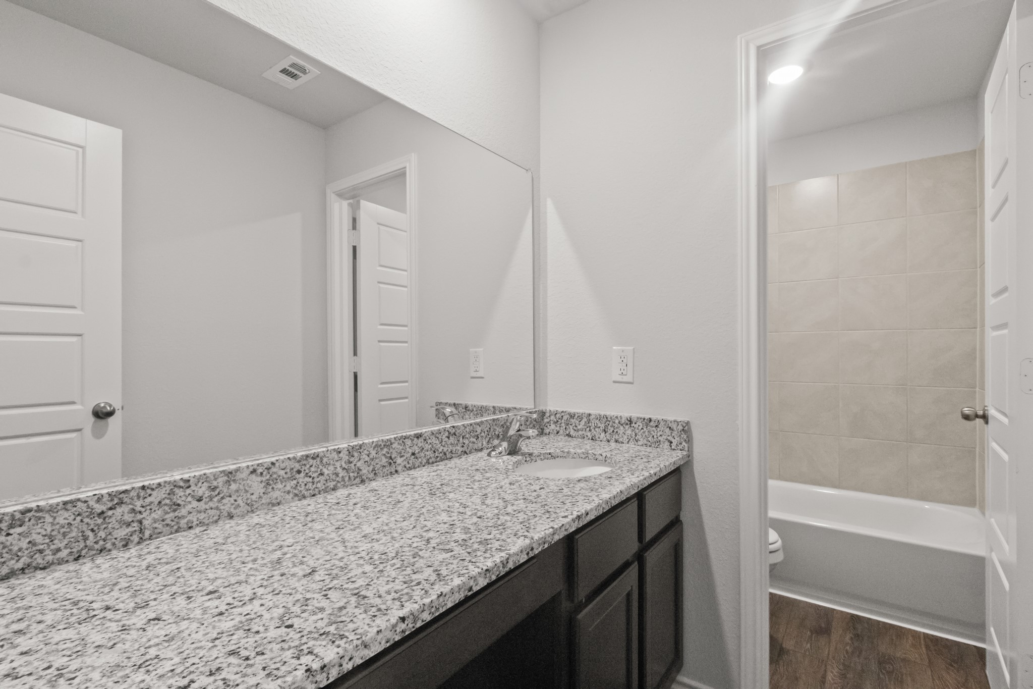 1505 Romans Road Ennis TX 75119