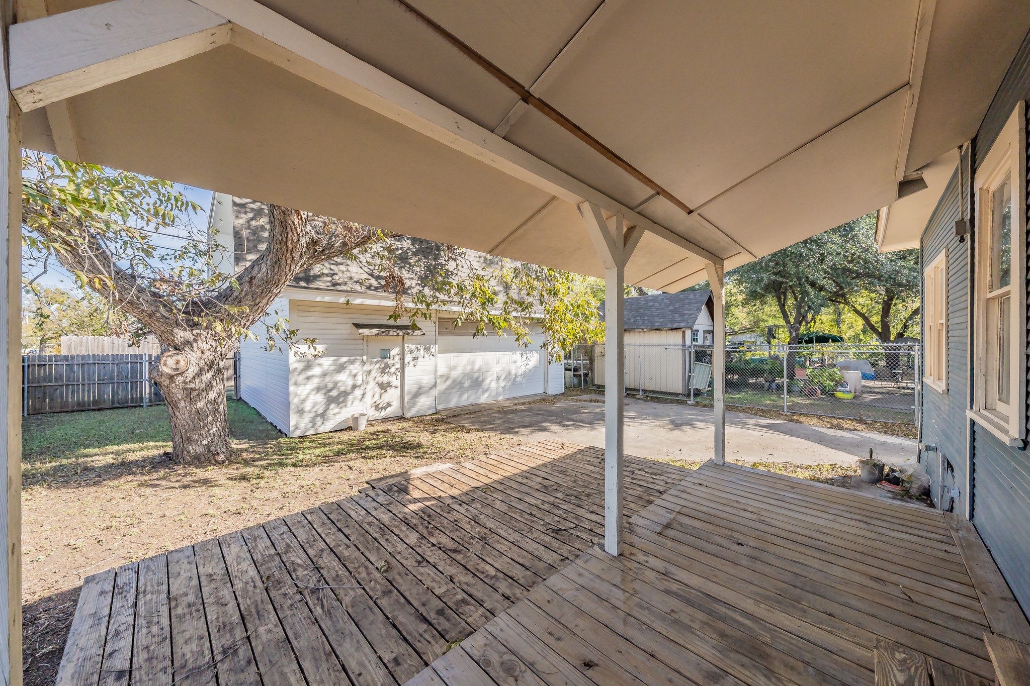 3105 S Adams Street Fort Worth TX 76110