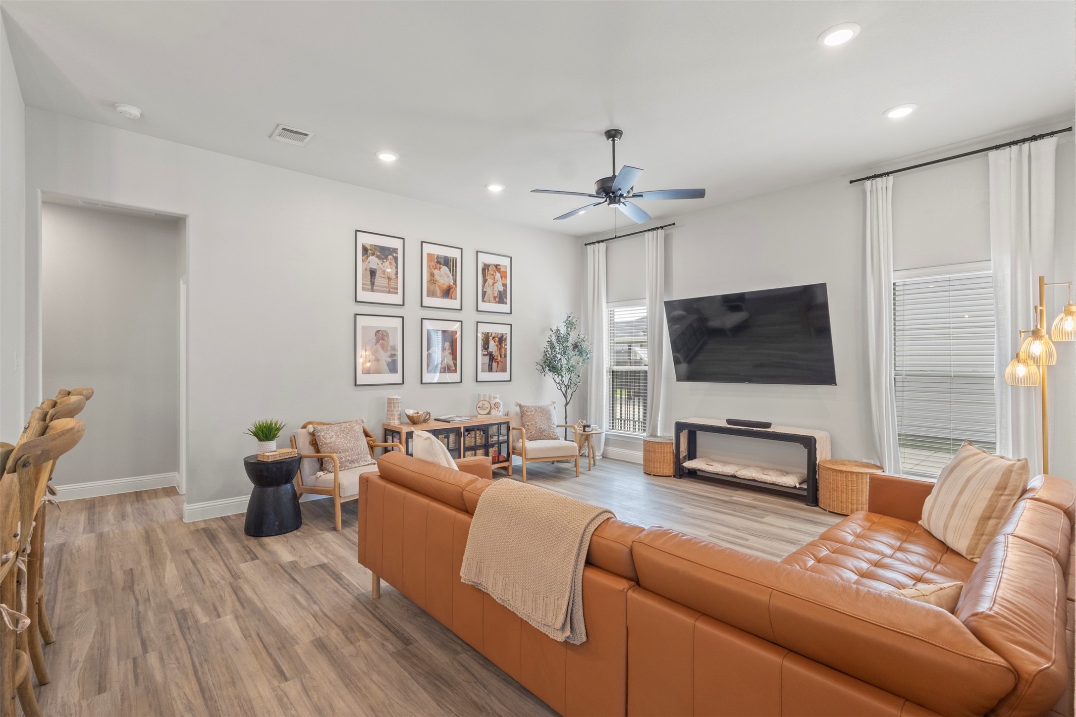 616 Charlotte Lane Burleson TX 76028