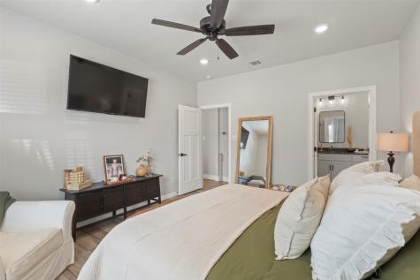 616 Charlotte Lane Burleson TX 76028