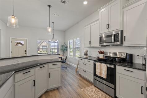 616 Charlotte Lane Burleson TX 76028