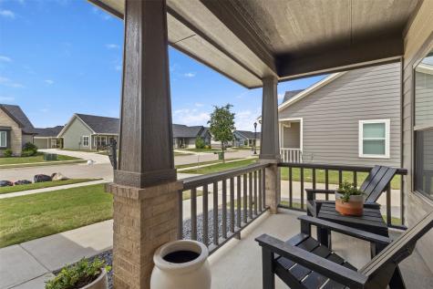 616 Charlotte Lane Burleson TX 76028