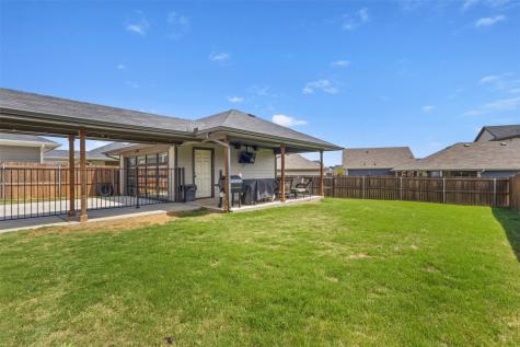 616 Charlotte Lane Burleson TX 76028