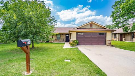 630 N Park Street Dublin TX 76446