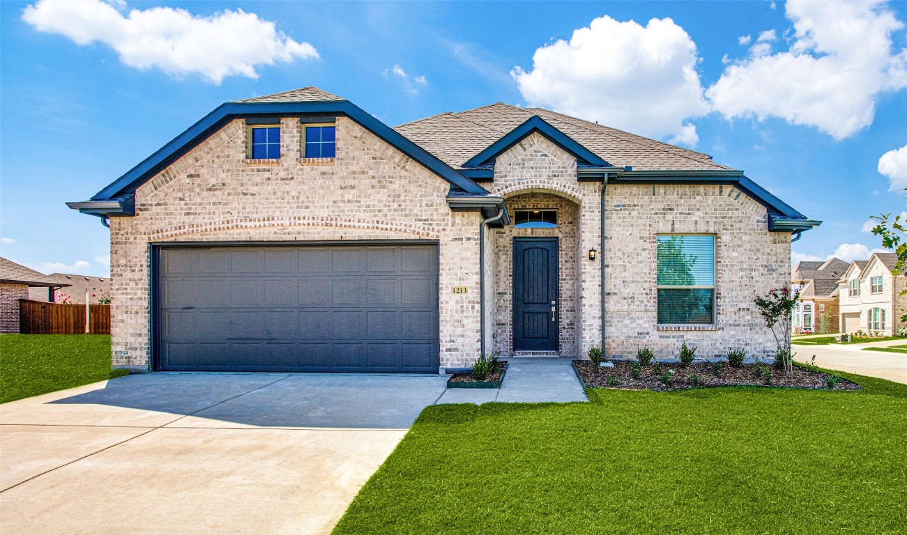 1213 Stagecoach Trail Justin TX 76247