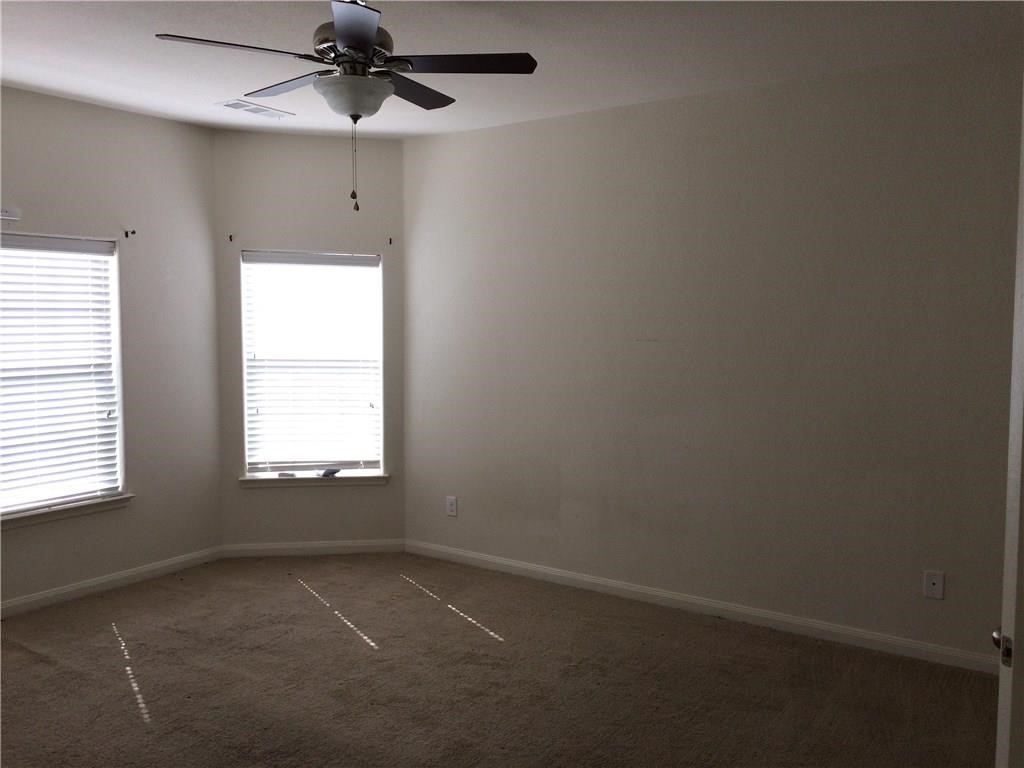 196 Dodge City Trail Newark TX 76071