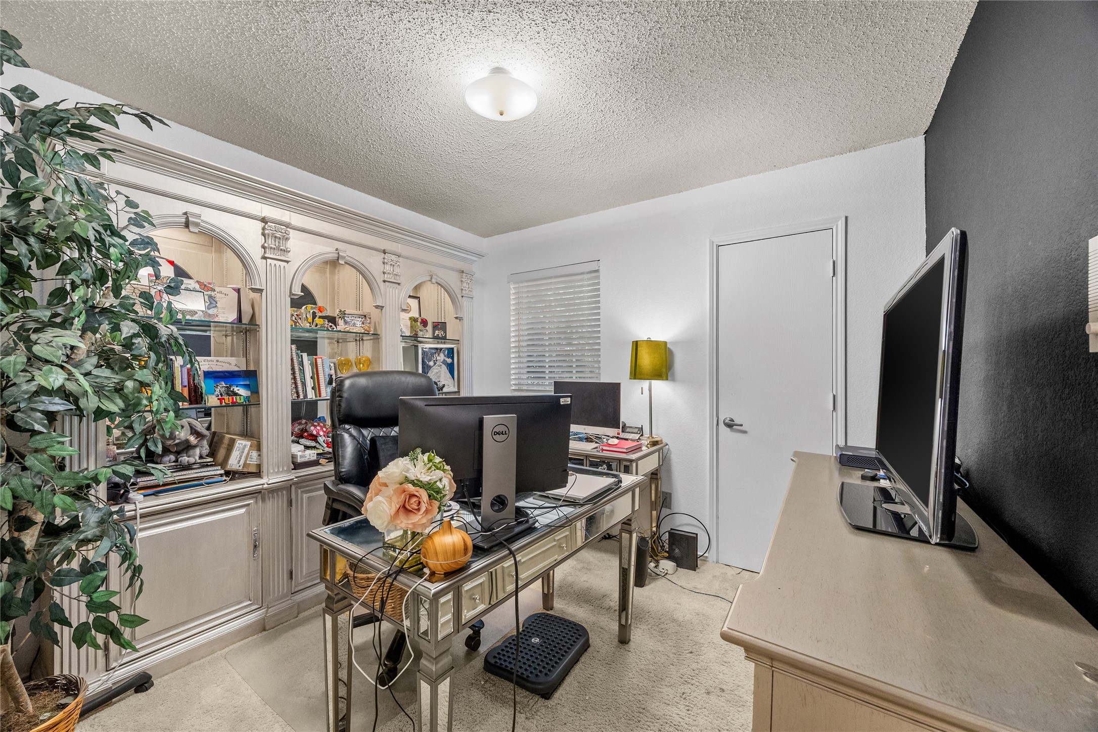 1707 W Venus Drive Lancaster TX 75134