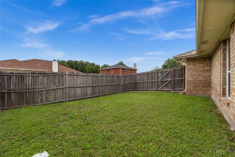 1707 W Venus Drive Lancaster TX 75134