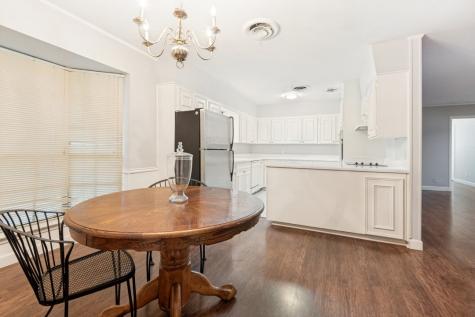 1809 Glenbrook Drive Irving TX 75061