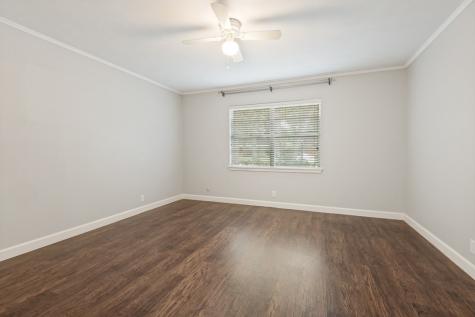 1809 Glenbrook Drive Irving TX 75061