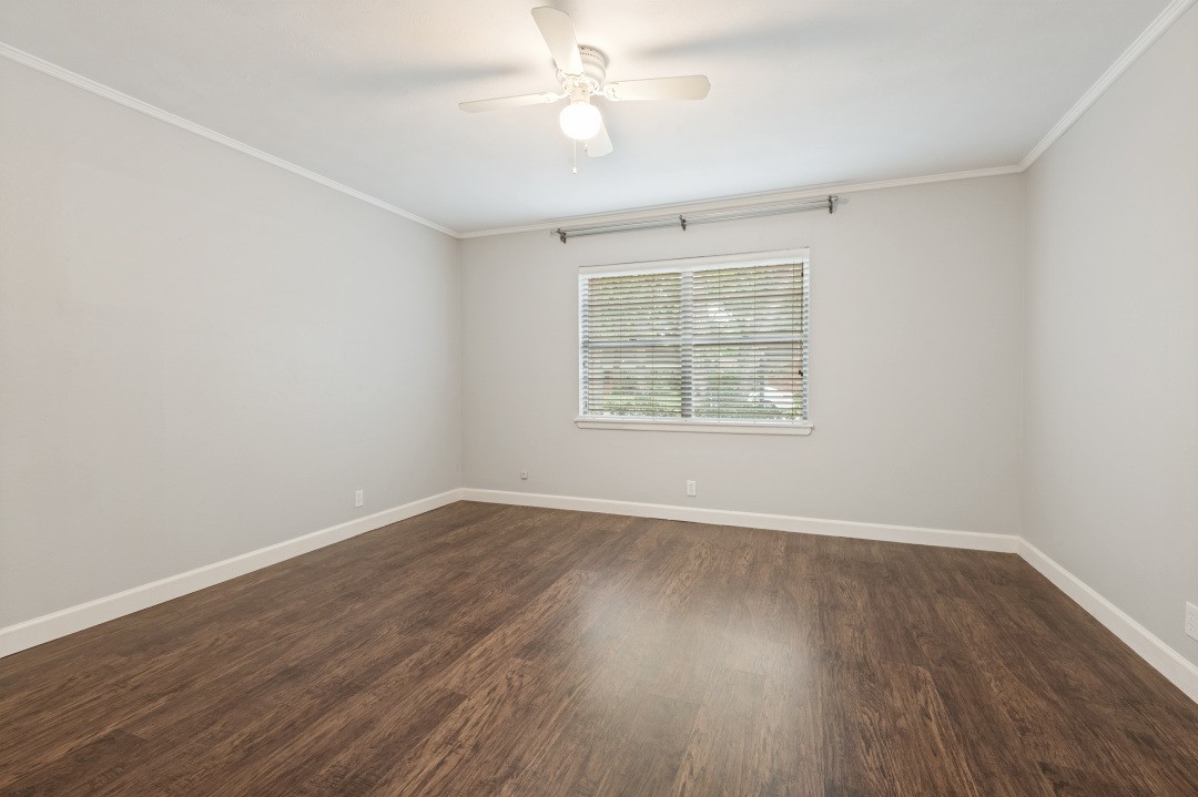 1809 Glenbrook Drive Irving TX 75061