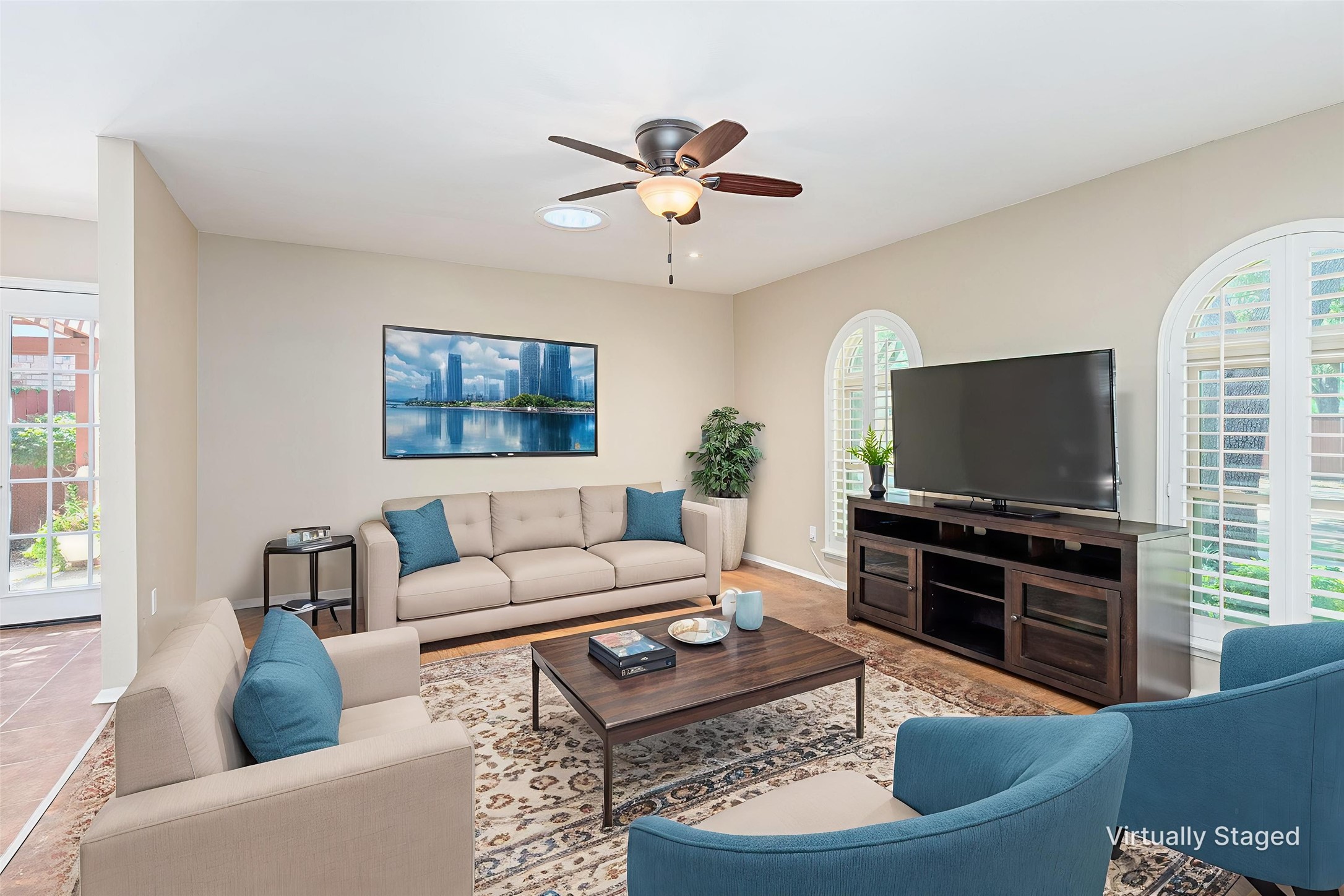 5610 Christie Lane Garland TX 75044