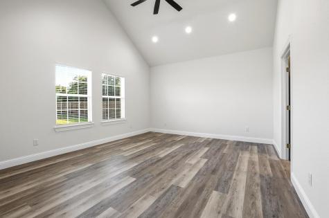 903 W Cardinal Street Ector TX 75439