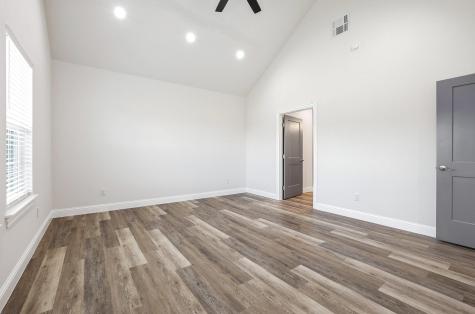 903 W Cardinal Street Ector TX 75439