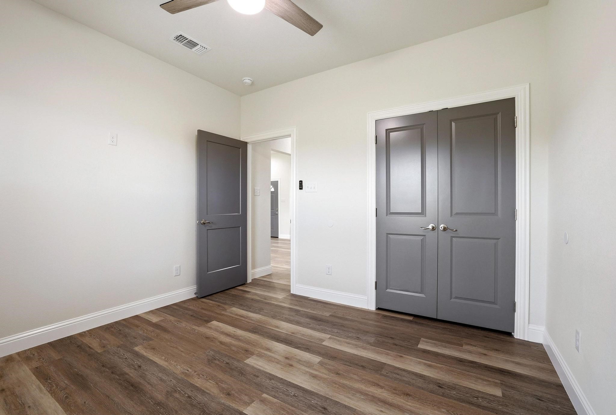 903 W Cardinal Street Ector TX 75439