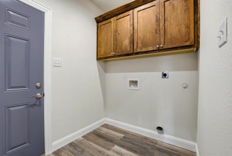 903 W Cardinal Street Ector TX 75439