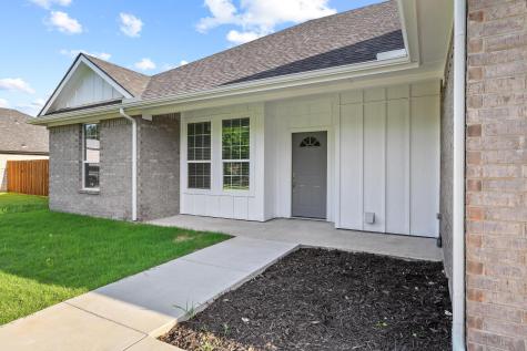 903 W Cardinal Street Ector TX 75439