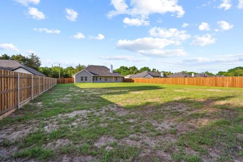 903 W Cardinal Street Ector TX 75439